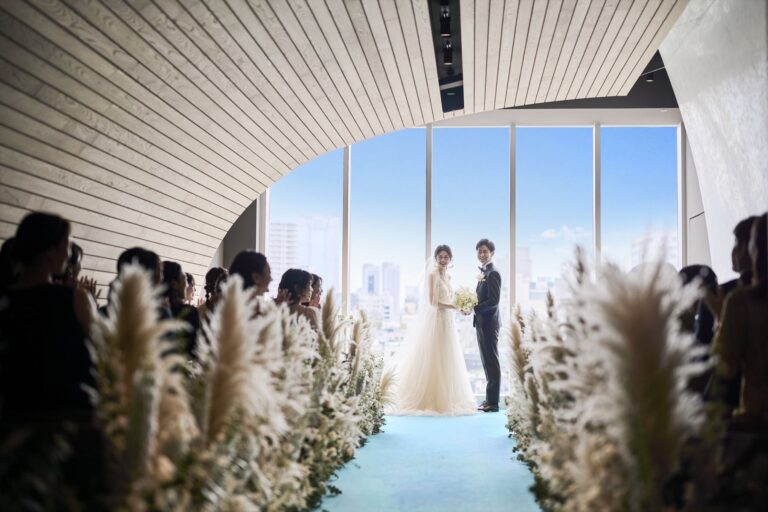 日曜の午後限定 会場使用料がお得 ウェディングプラン 公式 東京 表参道のセレモニー ウエディング会場 セントラルテラストーキョー